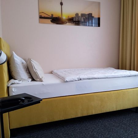 Schloss Hotel Gbr دوسلدورف المظهر الخارجي الصورة